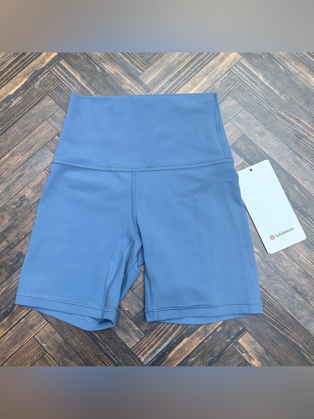 NWT Lululemon Align High Rise Shorts 6" In Washed Denim Size 2